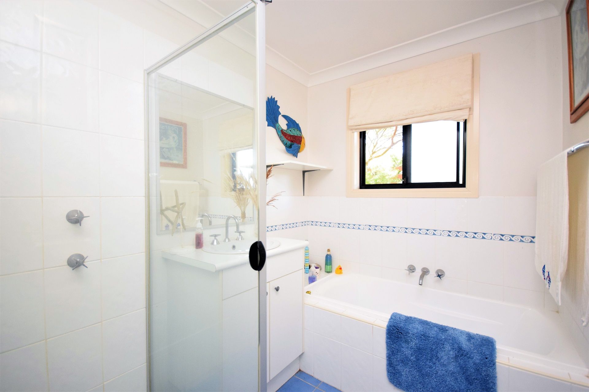 Valla Beach Real Estate: Your Private Oasis