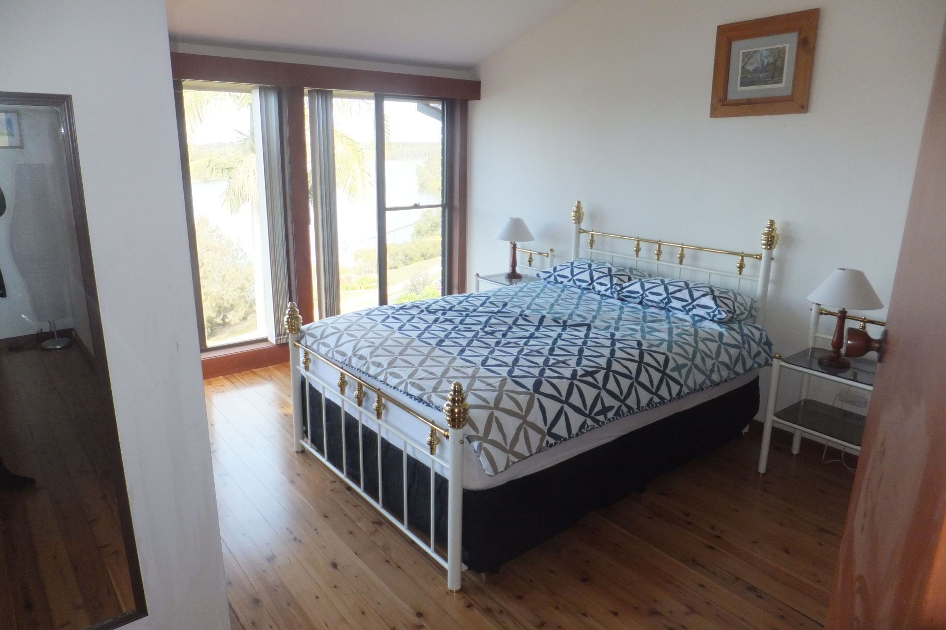 Nambucca Heads Real Estate: DOLPHINS LANDING