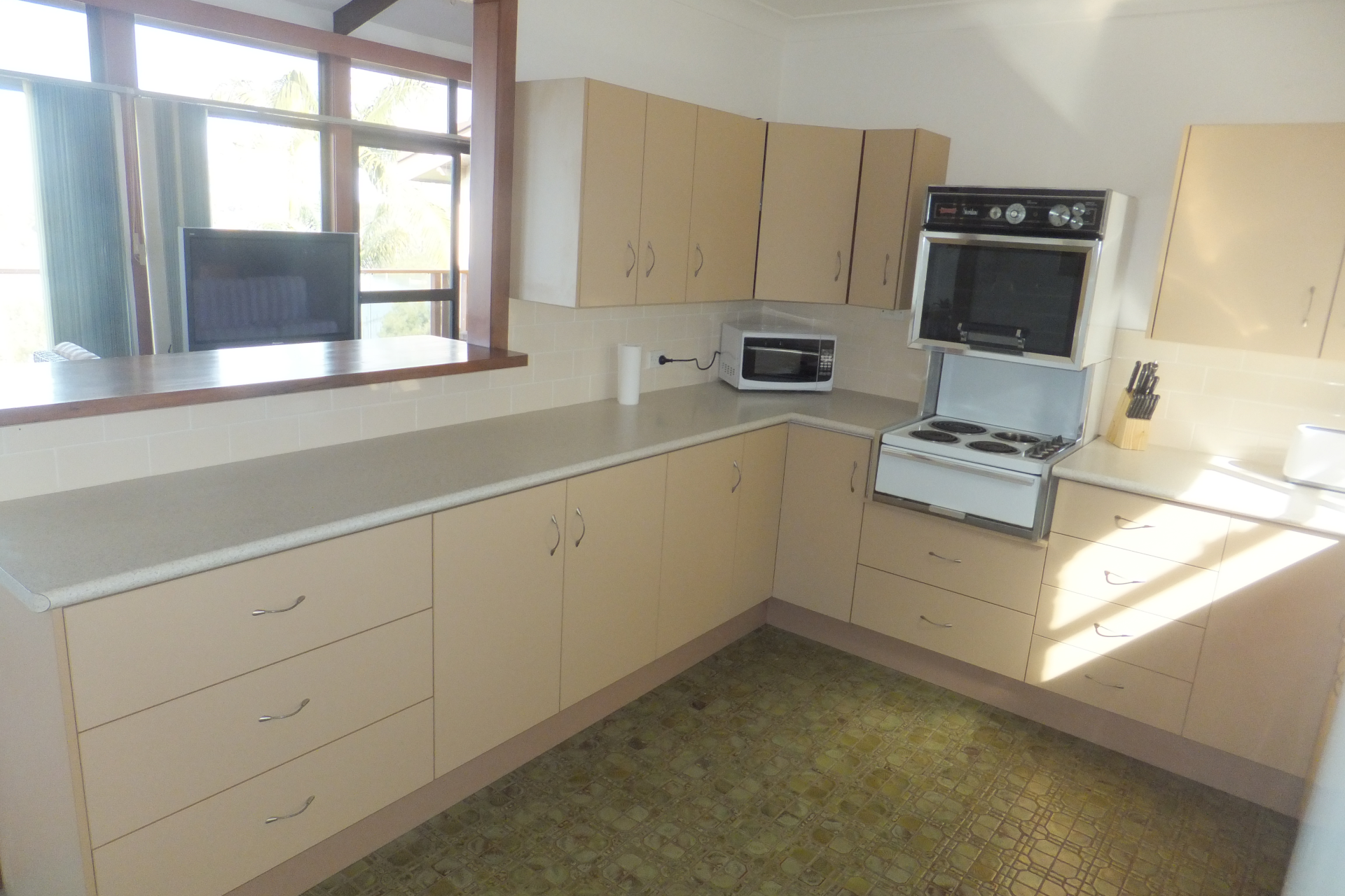 Nambucca Heads Real Estate: DOLPHINS LANDING