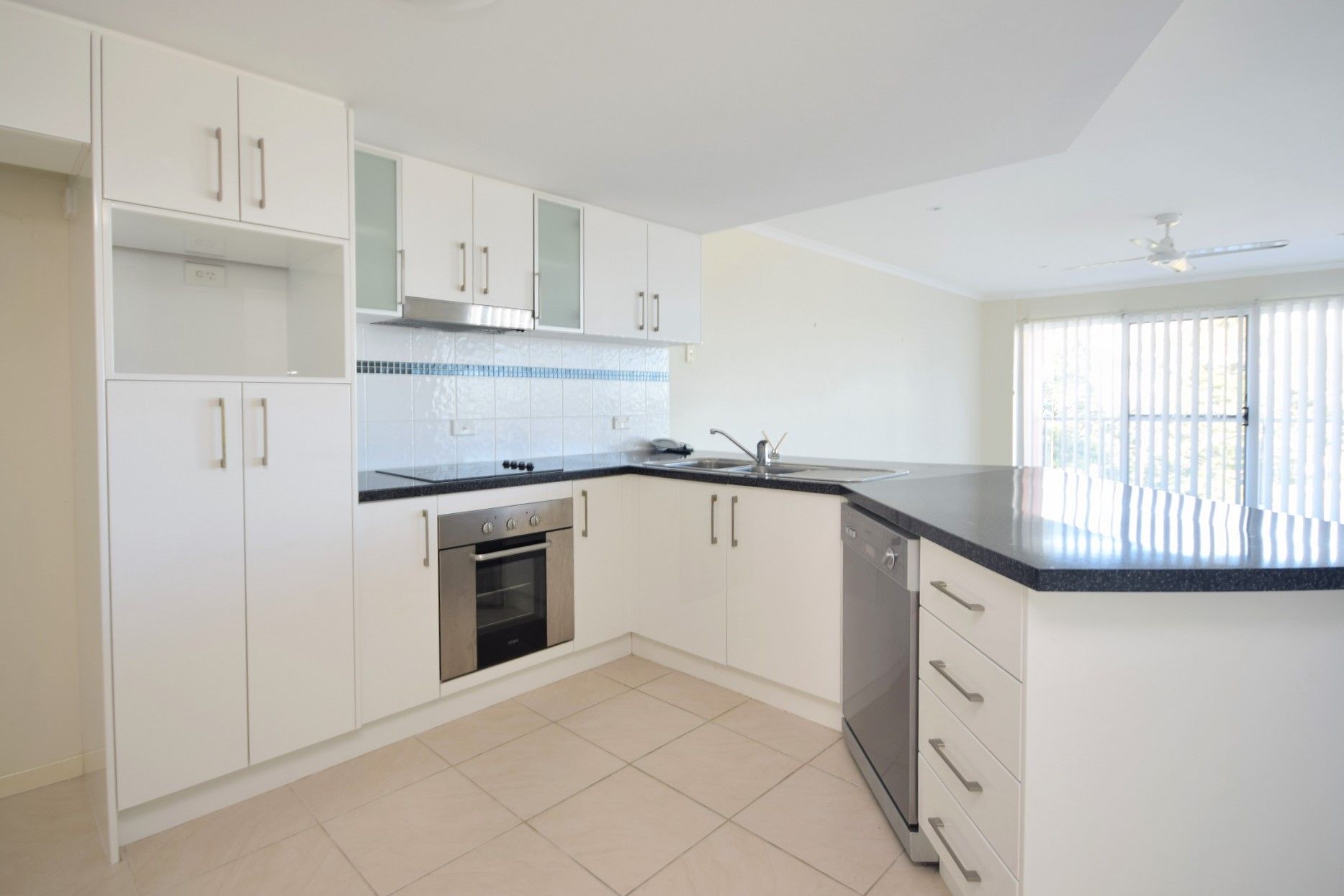 Nambucca Heads Real Estate:  Luxurious Apartment in Secure Complex