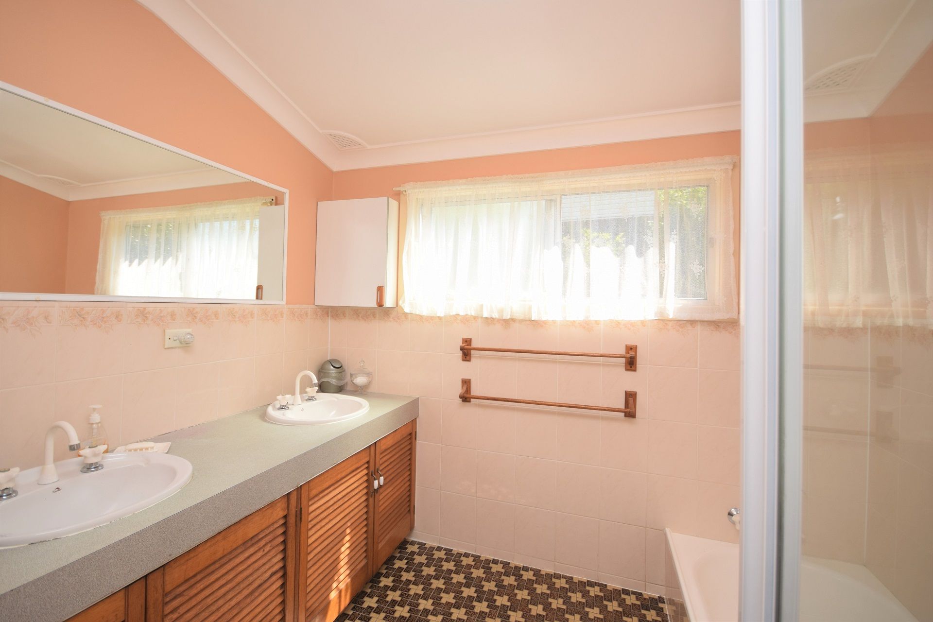 Nambucca Heads Real Estate: Excellent Family Home