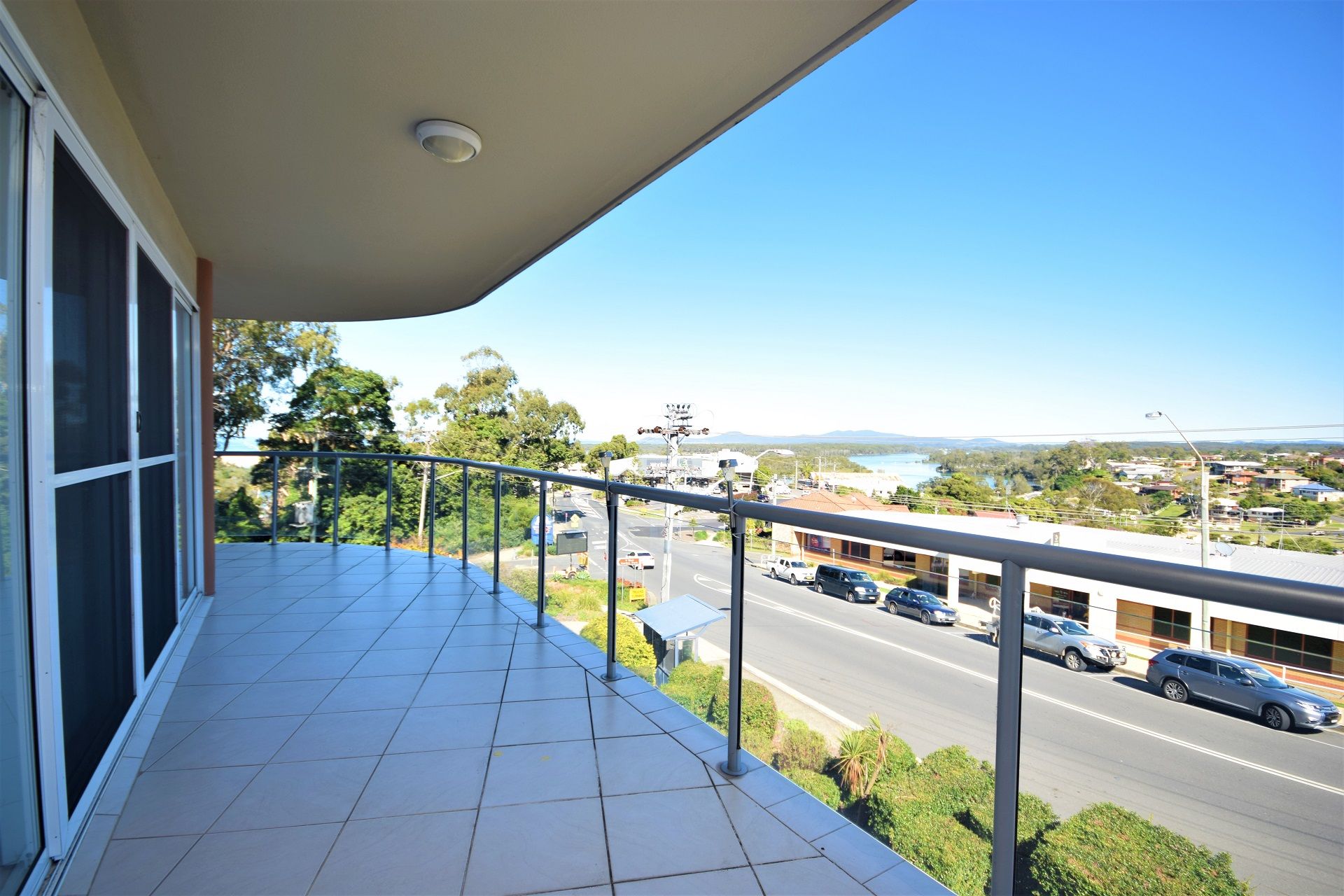 Nambucca Heads Real Estate:  Luxurious Apartment in Secure Complex