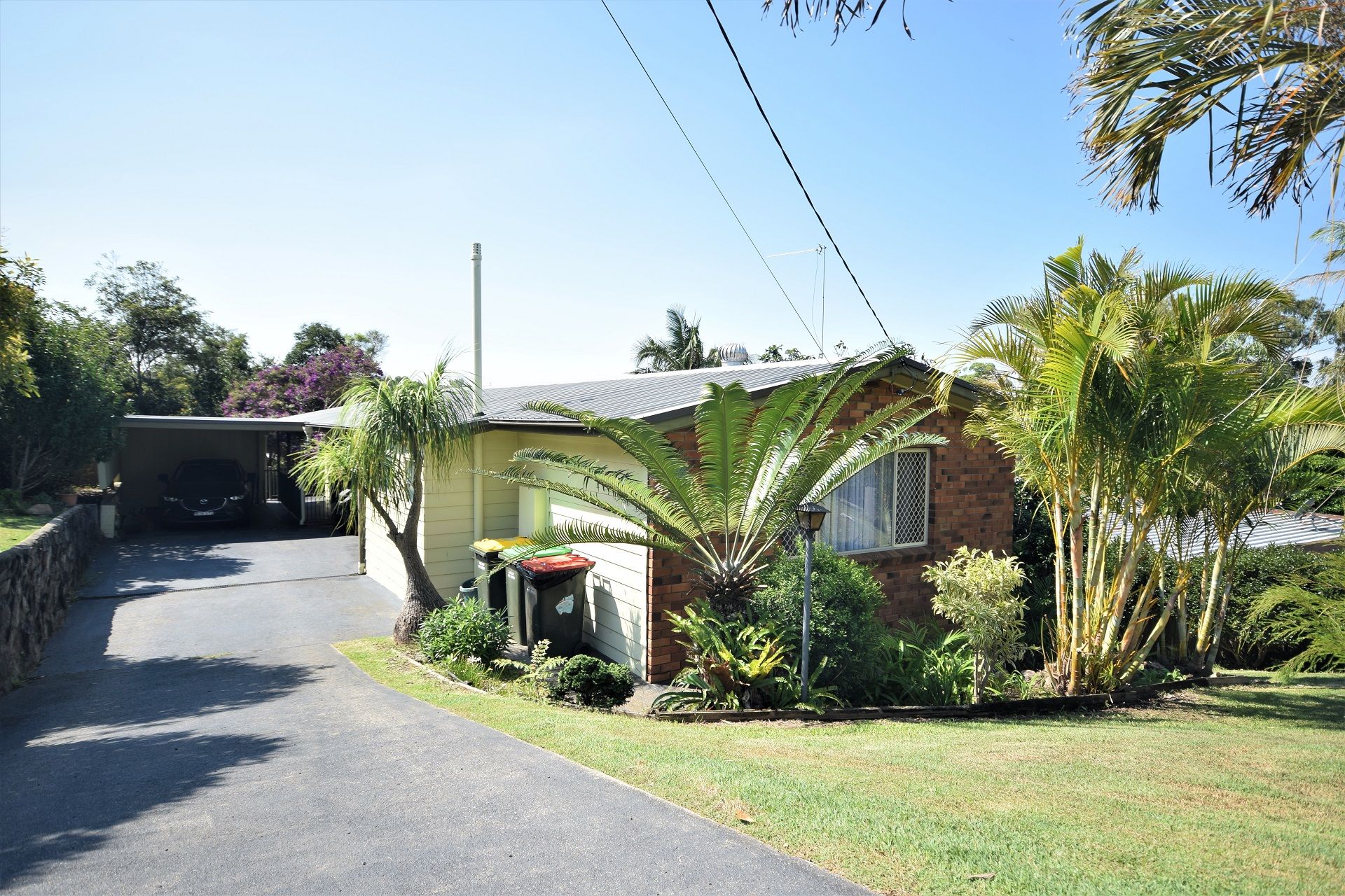 Nambucca Heads Real Estate: Excellent Family Home