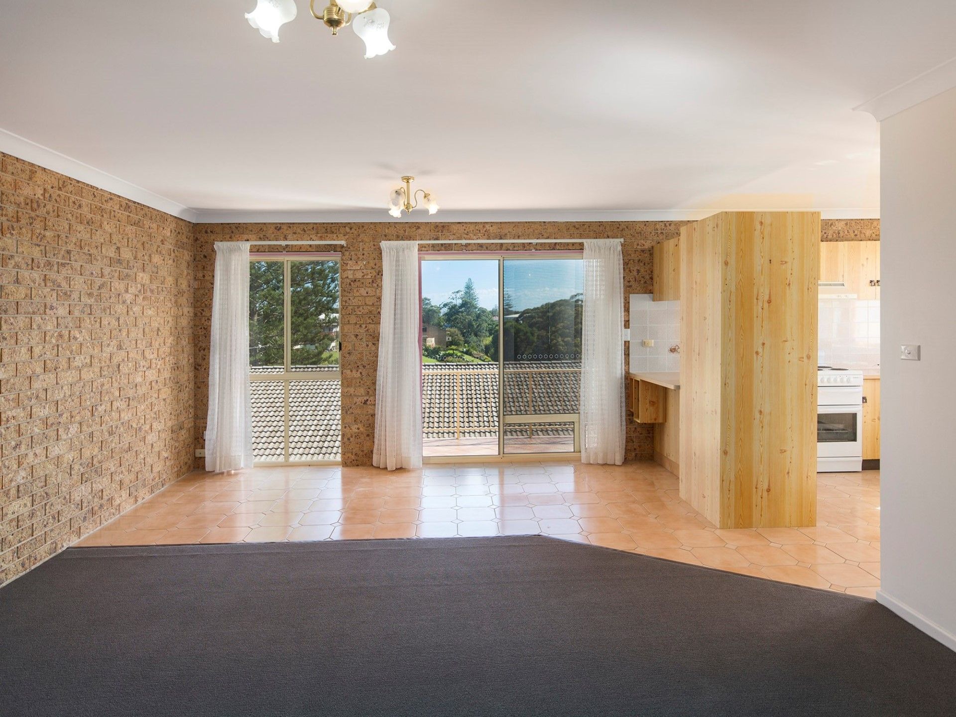 Nambucca Heads Real Estate:  East-Side Ocean View Unit